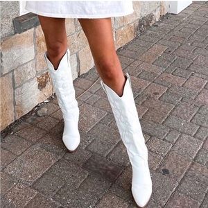 White embroidered cowgirl boots